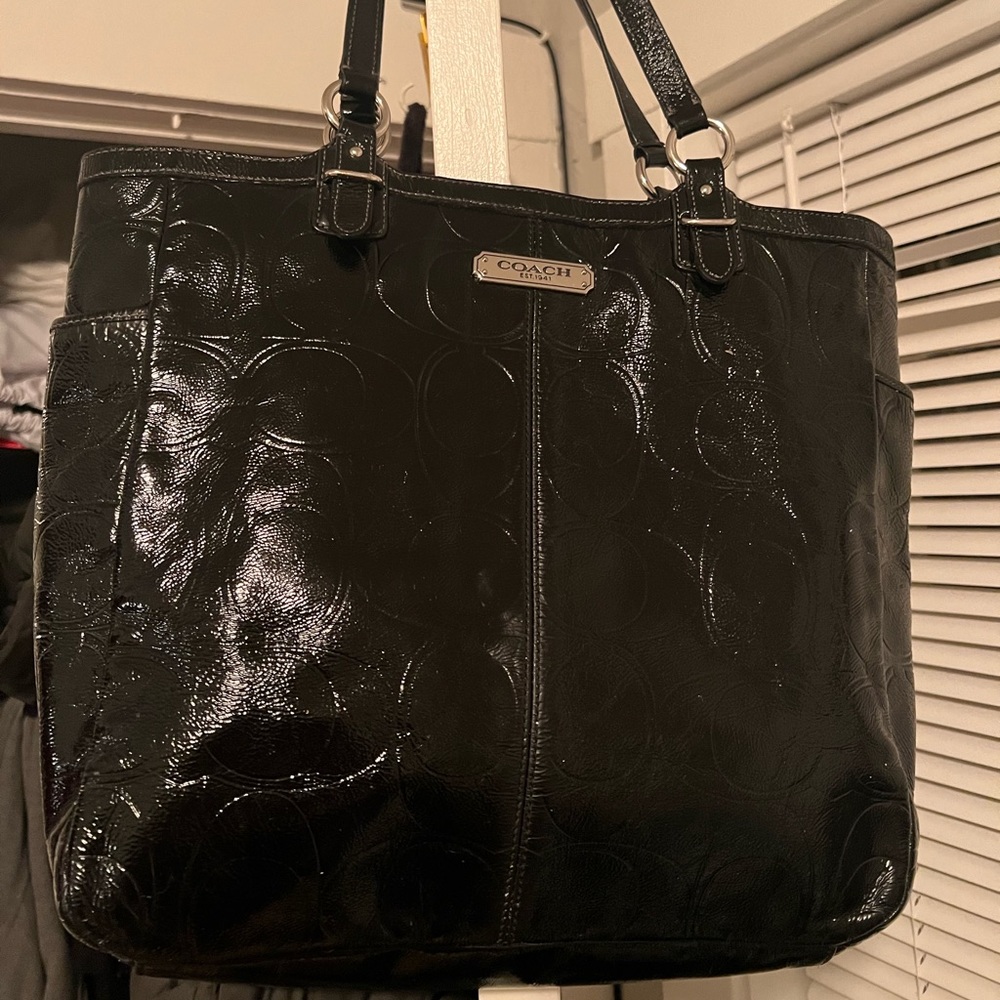Coach Gallery Embossed Black Patent NS Leather Tote Bag Handbag